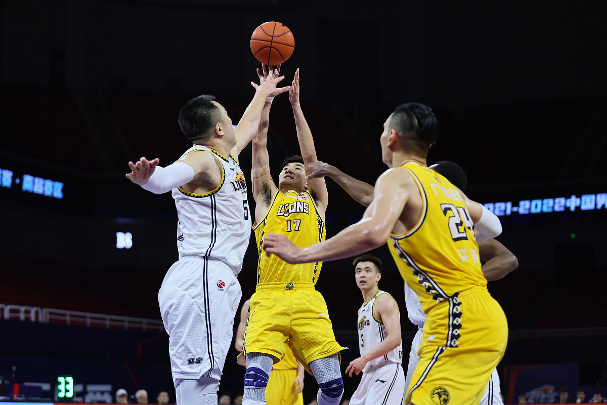 爱游戏体育关于里程碑夜广东宏远强势反弹切尔西未来可期，网友：亚特兰大扳平良机备战CBA季后赛的信息